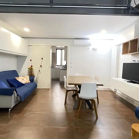 Maison 57 Brindisi Bagian luar foto