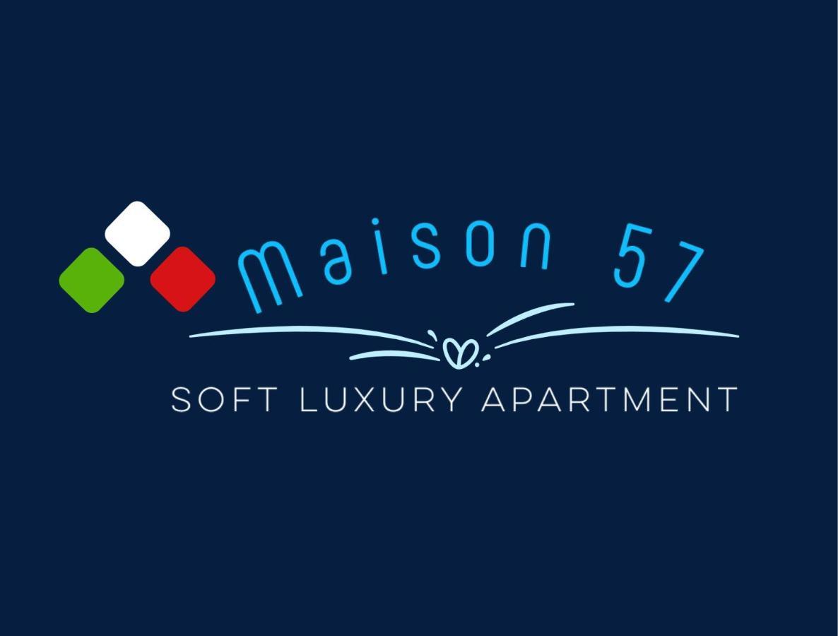 Maison 57 Brindisi Bagian luar foto