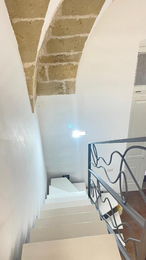Maison 57 Brindisi Bagian luar foto